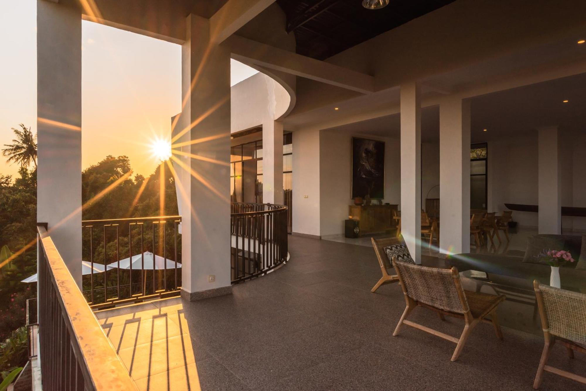 The Hacienda Lovina Villa Exterior foto